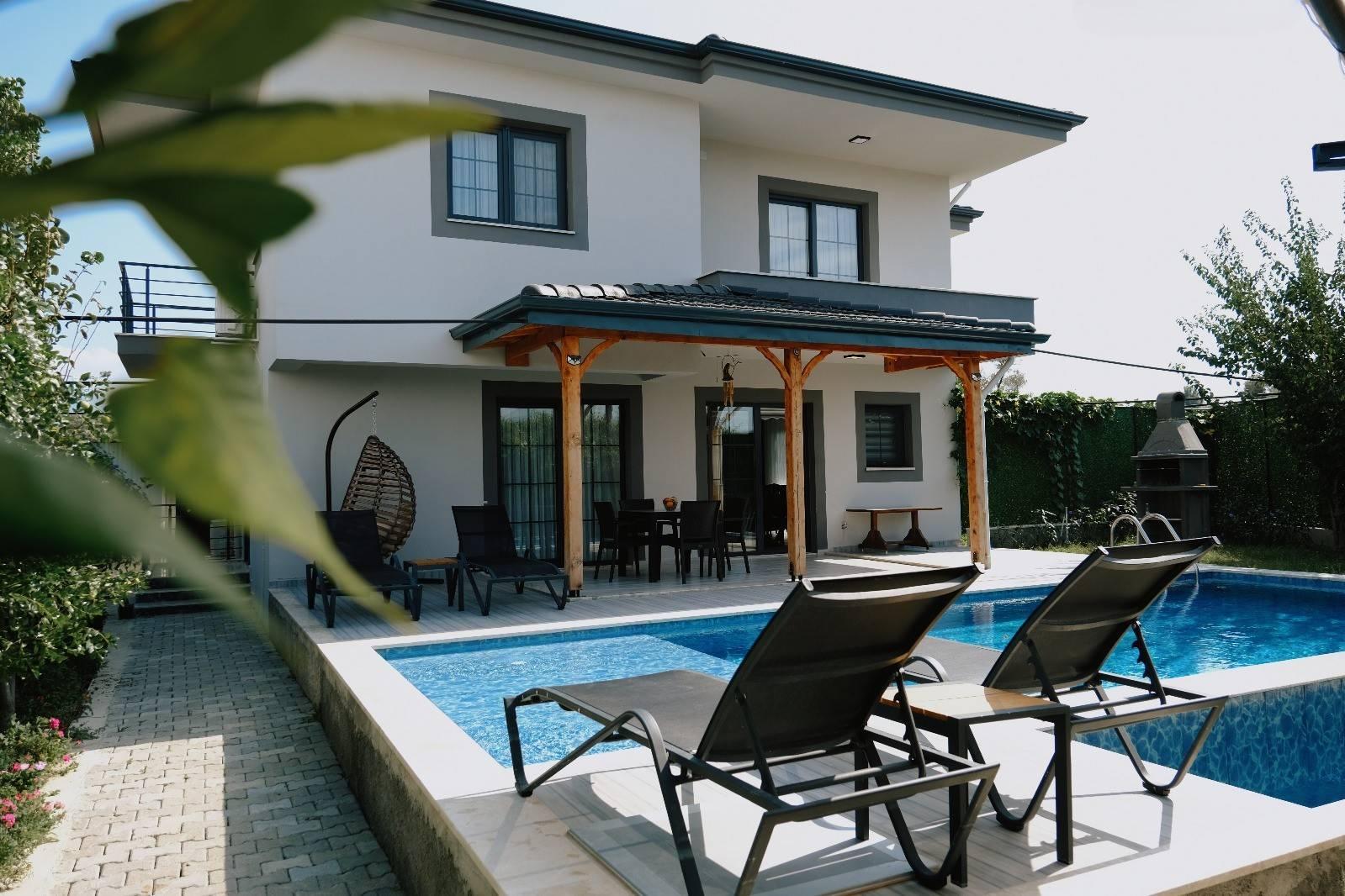 Muğla Seydikemer'de Erişilebilir Konumda, Özel Havuzlu, Konforlu Villa-42098