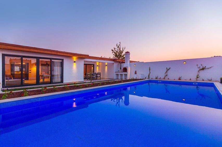 Fethiye Ölüdeniz'de Çekirdek Ailelere Uygun, Özel Havuzlu, Şık Villa