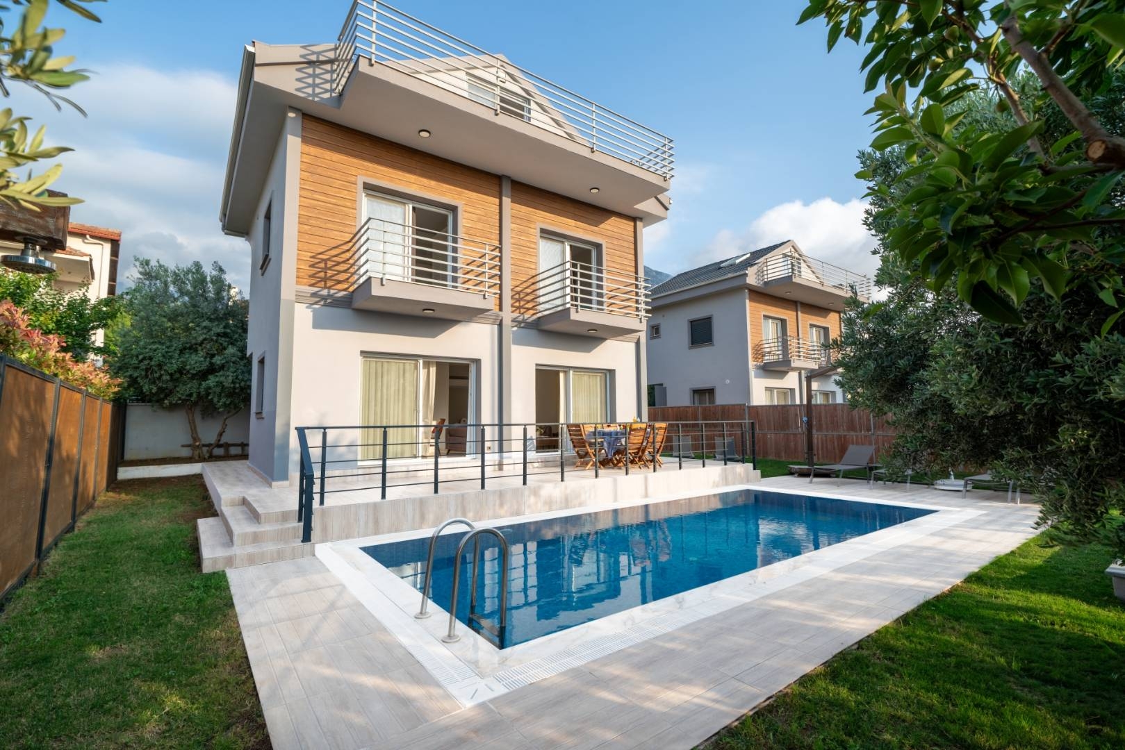 Fethiye Ölüdeniz'de Geniş Ailelere Uygun, Özel Havuzlu, Konforlu Villa