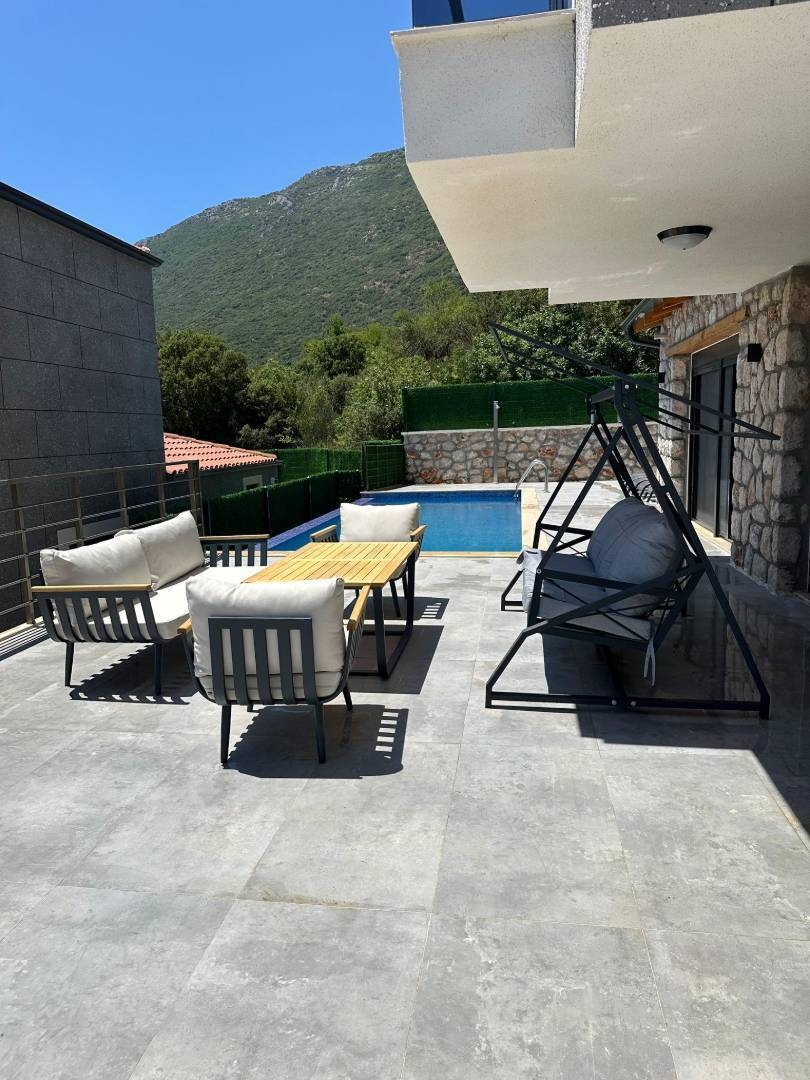 Kaş Çukurbağ'da Enfes Doğada, Özel Havuzlu, Kiralık Villa
