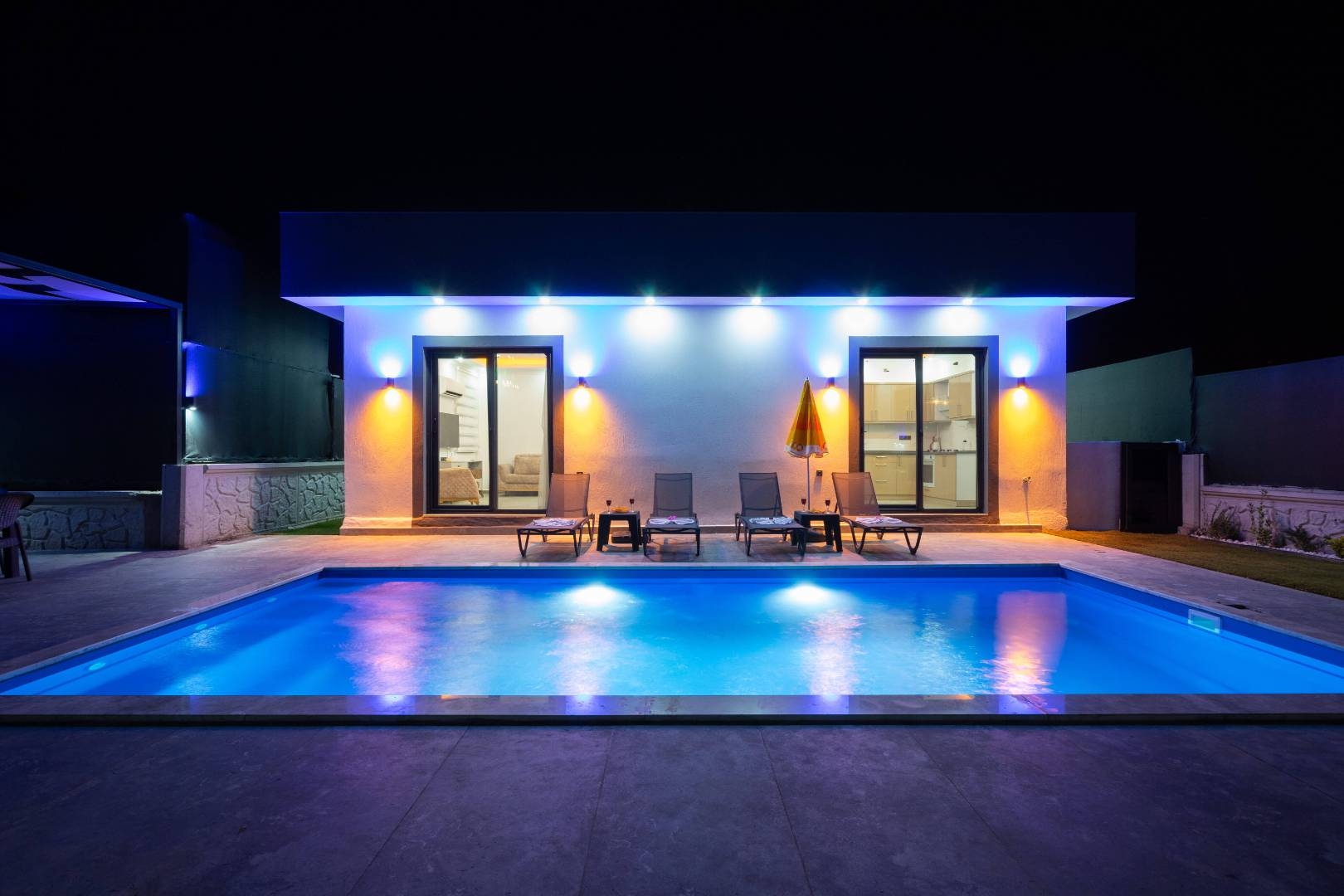 Fethiye Çamköy'de Çekirdek Ailelere Uygun, Özel Havuzlu, Modern Villa