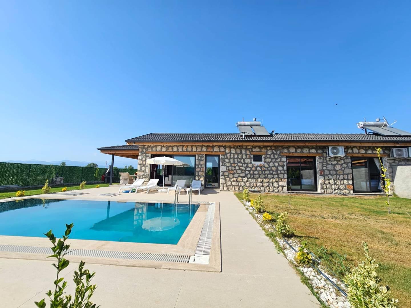 Muğla Seydikemer'de Sakin Konumda, Özel Havuzlu, 2+1 Villa-42766