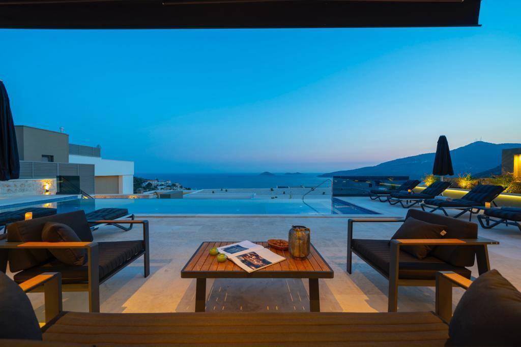 Kaş Kalkan'da Panoramik Deniz Manzaralı, Özel Havuzlu, Geniş Villa-42060
