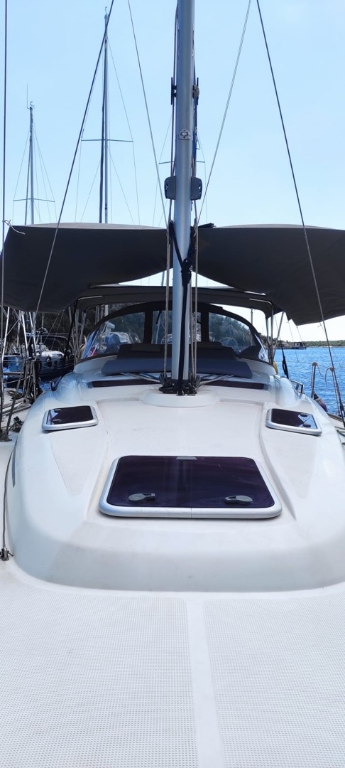 Marmaris Bozburun'un Masmavi Sularında, 11 Metre, 5 Kişilik Yelkenli