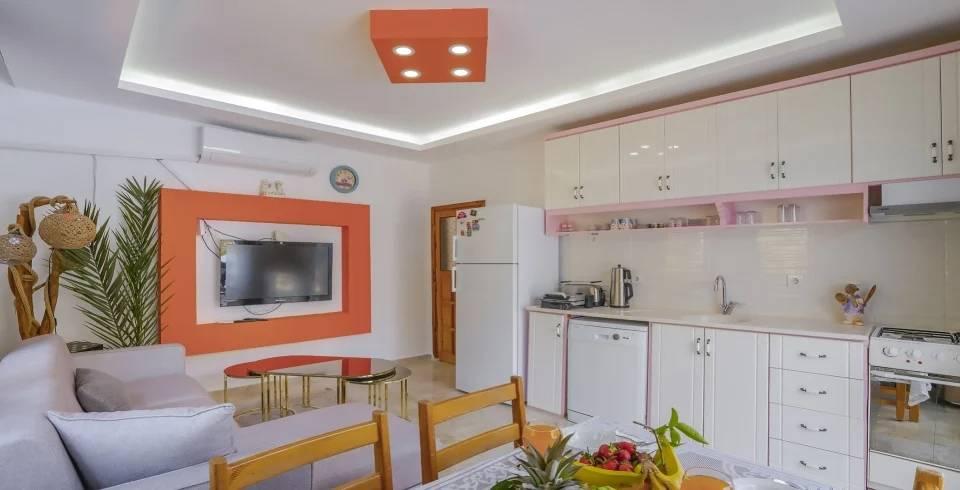 Kaş Yeşilköy'de Doğa İçerisinde, Korunaklı Özel Havuzlu, Modern Villa-40317